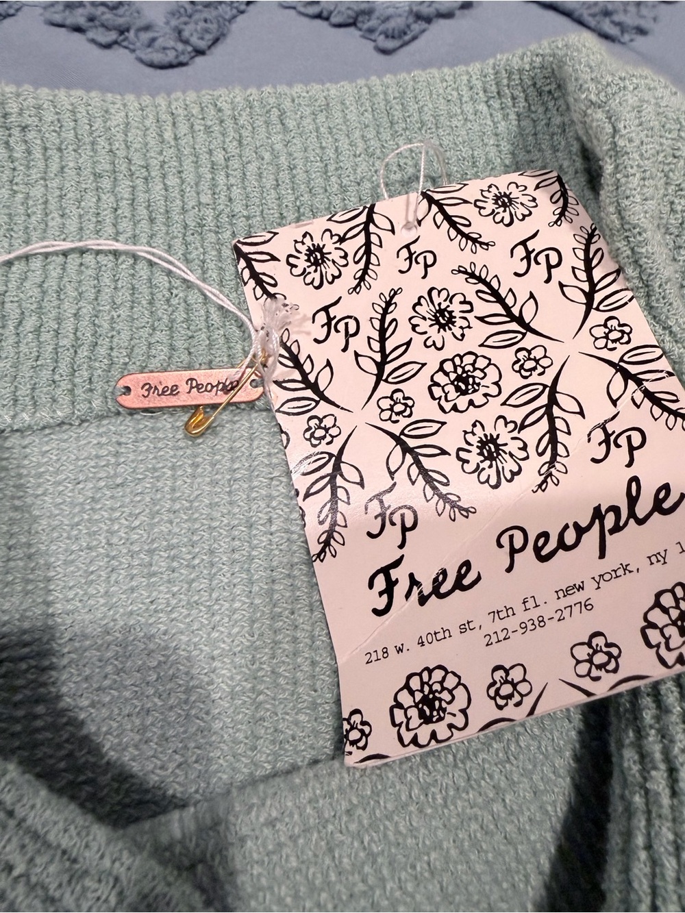 Free People Mint Green Sleeveless Cowl Neck Knit Sweater Tank | Medium - NWT - Picture 8 of 9